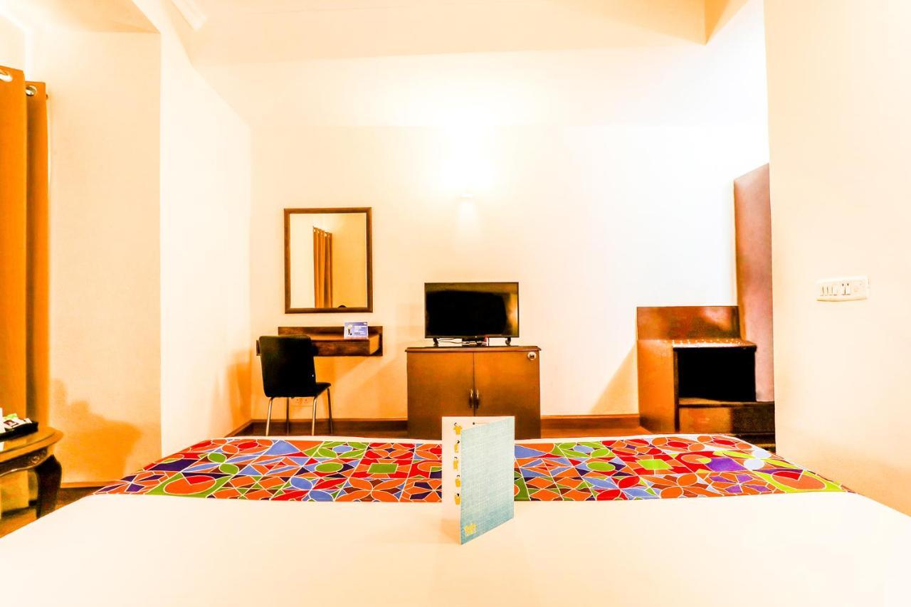 Fabhotel Conclave Boutique Nueva Delhi Exterior foto