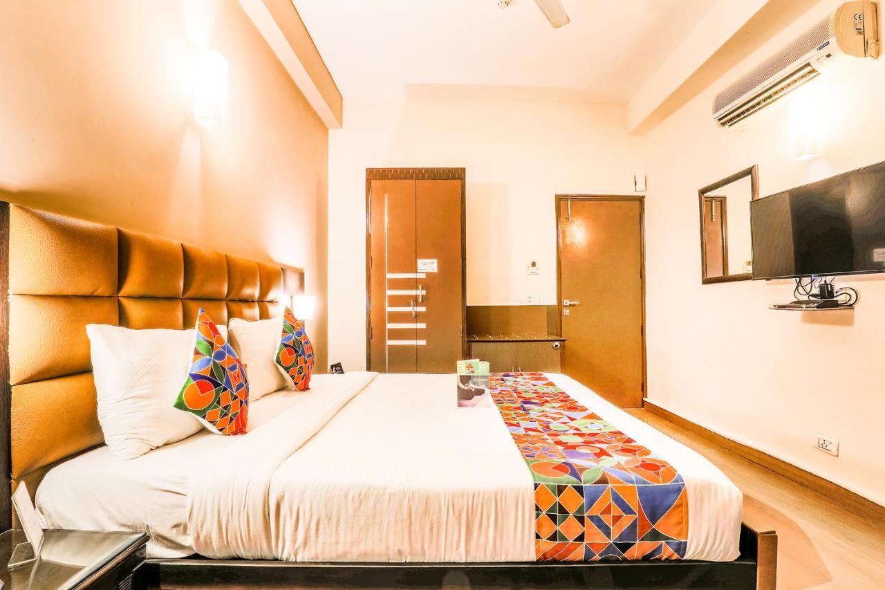 Fabhotel Conclave Boutique Nueva Delhi Exterior foto