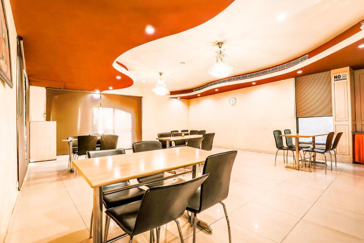 Fabhotel Conclave Boutique Nueva Delhi Exterior foto